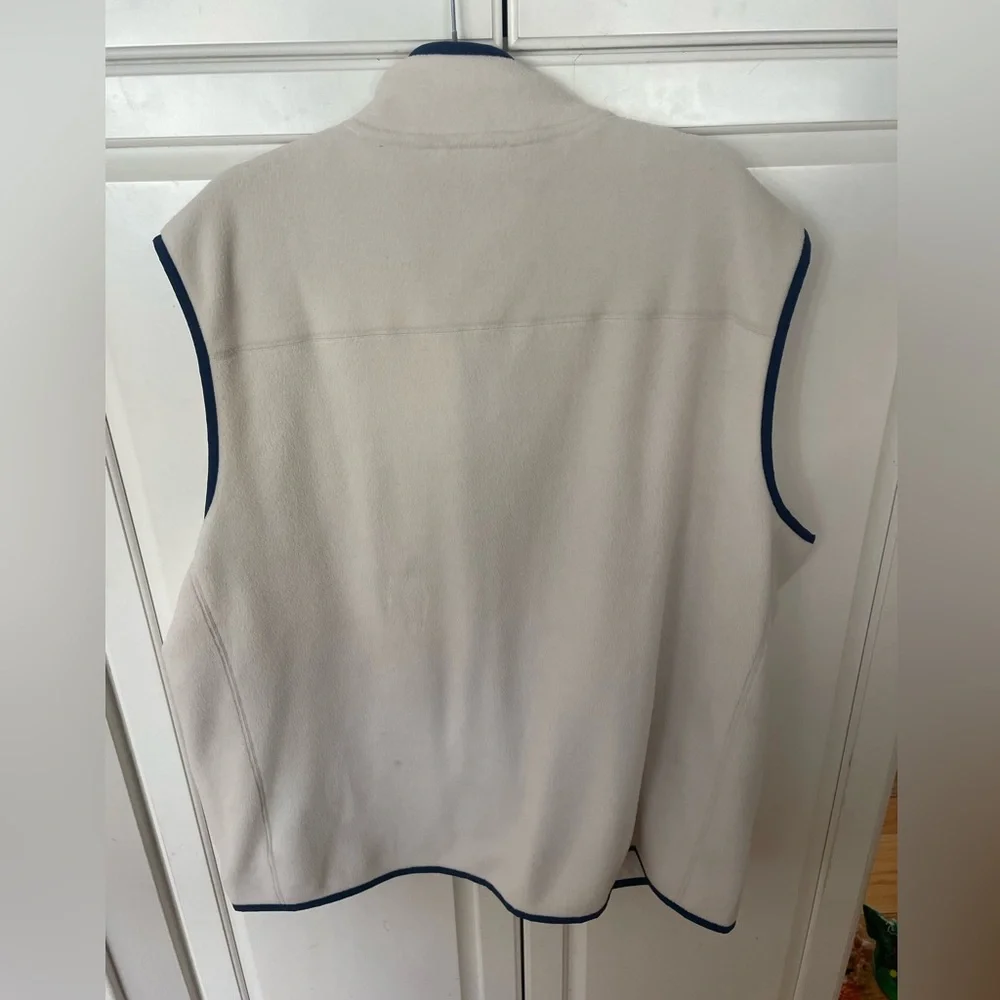 Vineyard Vines men’s fleece vest 2X big and tall in beautiful condition cream - Picture 2 of 4